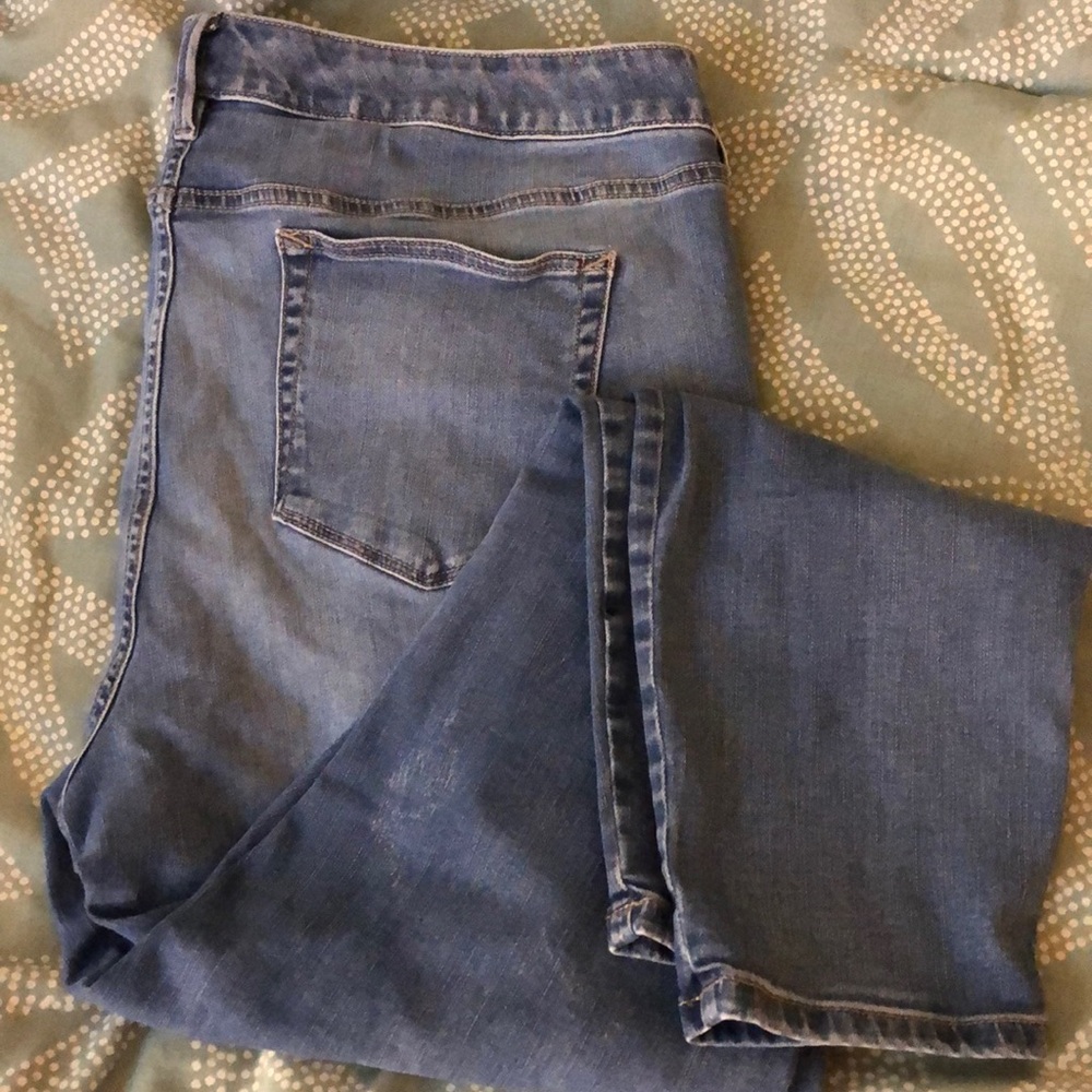 Boutique + jeans